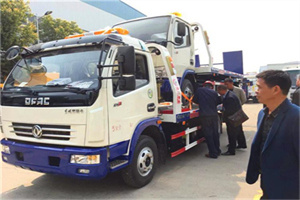 余姚汽车道路救援拖车价格